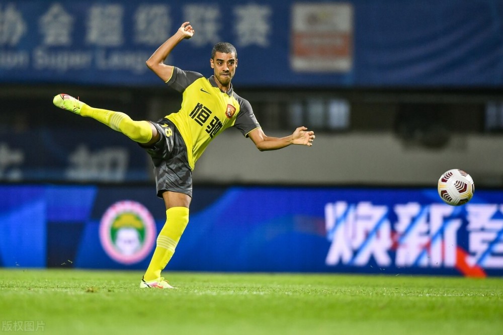 莱加内斯主帅宣布辞职,球队陷入深渊了