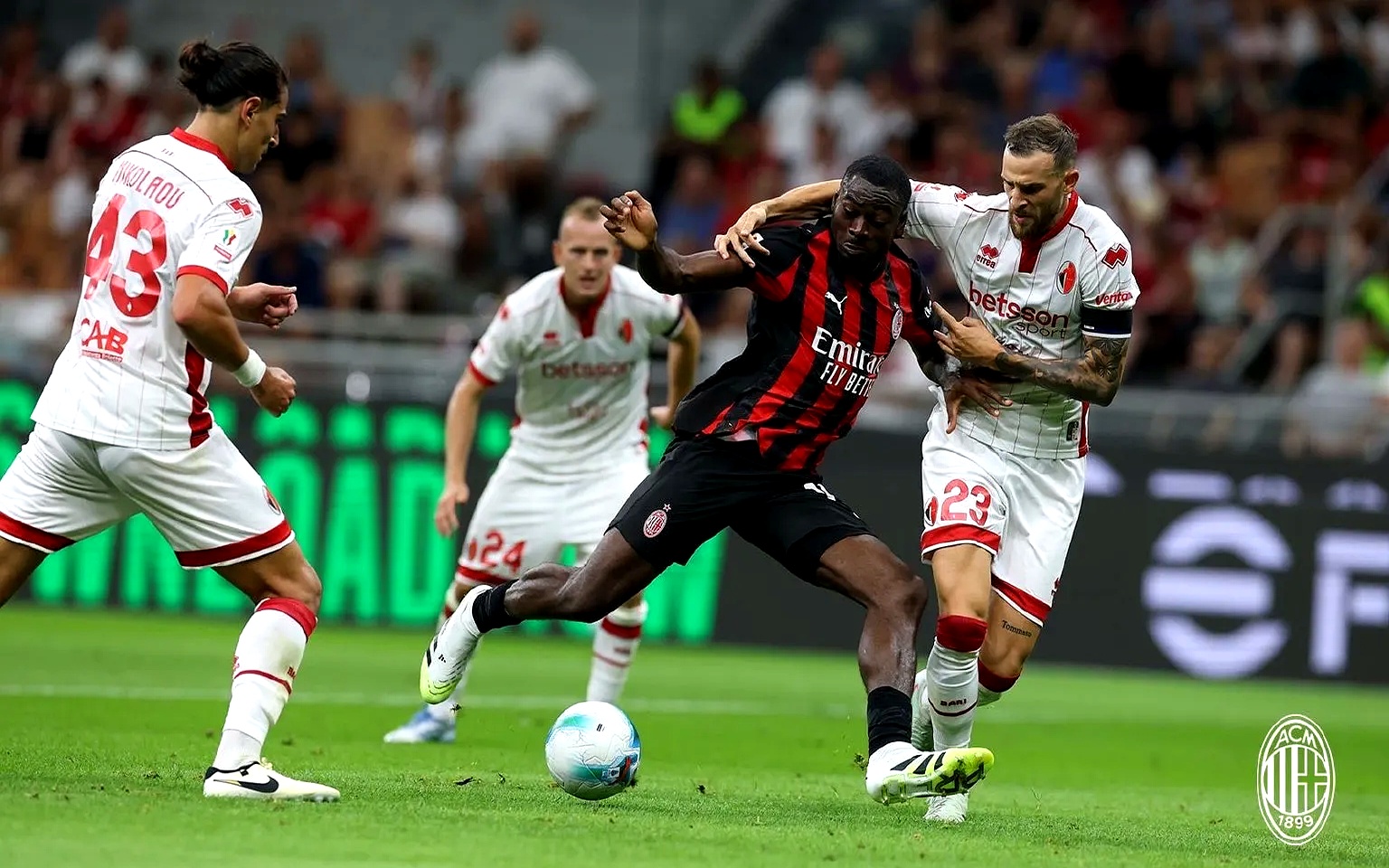 贝尔加莫球员连续进球，成为球队最大惊喜(贝尔加莫大学)